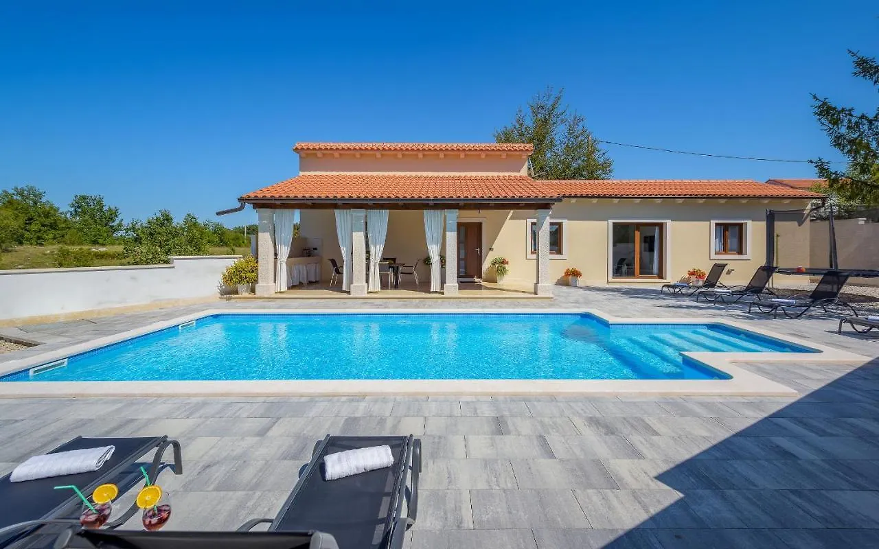 Villa Desapemani Croatia