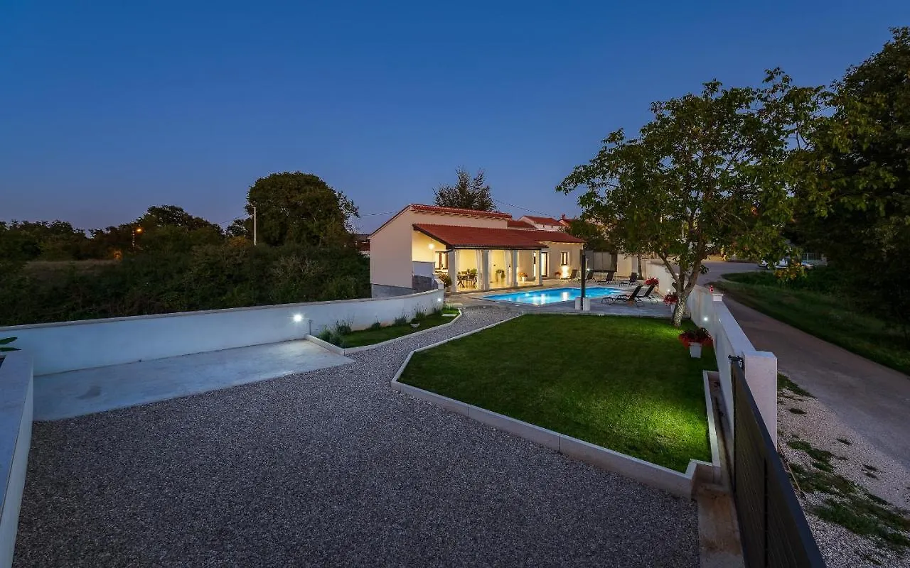 Villa Desapemani